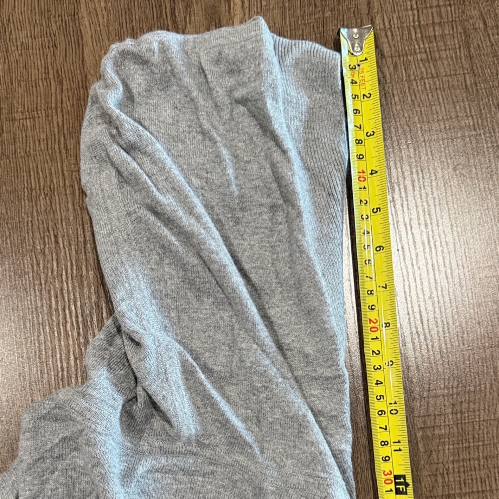 AEO GRAY BUTTON UP CARDIGAN WITH HOODIE - Picture 11 of 15